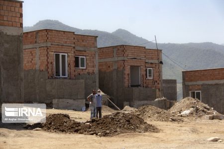 هزار واحد نهضت ملی مسکن در شهرها و روستاها توسط بنیاد مسکن اجرایی شد