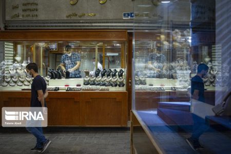 ادامه برخوردهای قانونی با فروشندگان مصنوعات طلا با عیار پایین