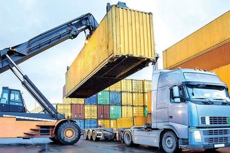 کاهش ۵۳ درصدی صدور بخشنامه‌های تجارت خارجی در ۱۴۰۲