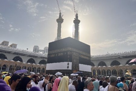 اعلام جزئیات تعرفه مکالمه و اینترنت برای حجاج ایرانی
