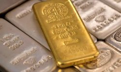 طلای جهانی در اوج ماند