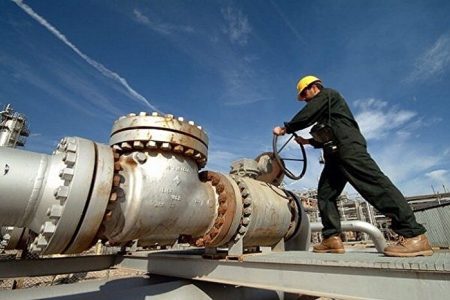 یک گام تا تبدیل شدن ایران به هاب گازی منطقه/ تفاهم نامه انتقال گاز روسیه به ایران امضا شد
