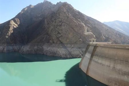 ۴۰درصد ظرفیت سدهای کشور خالی است