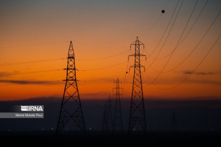 درخواست تولیدکنندگان قشم از وزیر نیرو برای حل مشکل قطعی برق صنایع