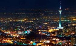 یک استاد دانشگاه در گفت‌وگو با دانشجو: بحران گرما در صنعت برق با اتکا به دانش فنی و مدیریت ایرانی خنثی شد