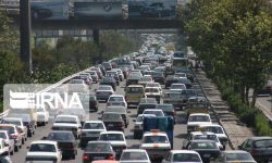 ترافیک در برخی مقاطع آزادراه قزوین- کرج- تهران سنگین است