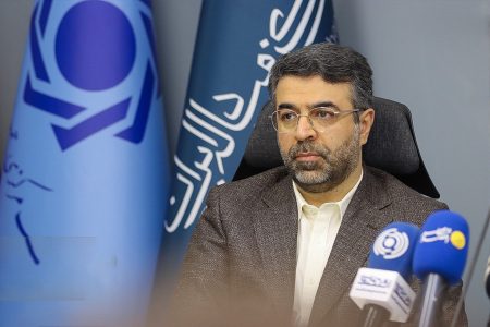 مدیرعامل مرکز مبادله ارز و طلای ایران در گفت و گو با ایرنا: صندوق سرمایه‌گذاری ارزی تشکیل می‌شود