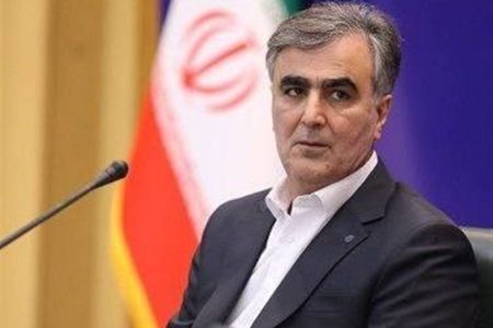 فرزین: درحال پوست اندازی به سمت الگوی جدید بانکداری هستیم