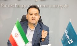 سخنگوی مرکز مبادله خبر داد بازار ارز تجاری برقرار است/ تامین بیش از ۱.۶ میلیارد دلار برای تامین کالاهای اساسی