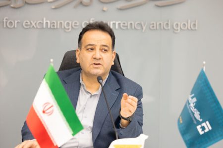 سخنگوی مرکز مبادله خبر داد بازار ارز تجاری برقرار است/ تامین بیش از ۱.۶ میلیارد دلار برای تامین کالاهای اساسی