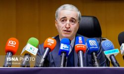 رئیس اتاق اصناف تهران: هیچ کمبودی در کالاهای اساسی نداریم/ مردم از خرید بیش از نیاز خودداری کنند