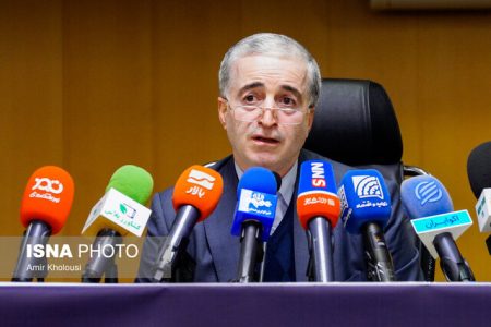 رئیس اتاق اصناف تهران: هیچ کمبودی در کالاهای اساسی نداریم/ مردم از خرید بیش از نیاز خودداری کنند