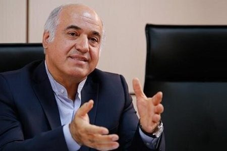 هاشمی حسینی در گفت‌وگو با ایسنا: مردم در محاسبات اقتصادی رفتارهای هیجانی نداشته باشند/ جای پول در بانک است