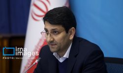 وزیر ارتباطات: مخالفت با اینترنت طبقاتی شیوه عمل دولت چهاردهم است