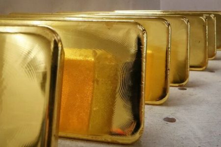 قیمت طلای جهانی در قله ماندنی شد