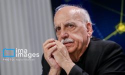 حسین عبده تبریزی در گفت و گوی تفصیلی با ایرنا وضعیت امروز نتیجه ۲۰ سال بیانضباطی است/جامعه دیگر طاقت تورم لجام گسیخته ندارد