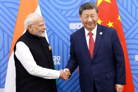 نخست‌وزیر هند در سایه تنش تجاری با آمریکا پس از ۷ سال به چین سفر می‌کند