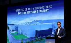 انتقاد مرسدس بنز از ممنوعیت خودروهای بنزینی