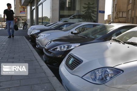 شورای رقابت مصوب کرد: قیمت خودرو از این پس توسط خودروسازان تعیین و با تأیید سازمان حمایت ابلاغ میشود