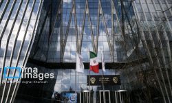 شاخص بورس به کف کانال ۲.۵ میلیون واحدی بازگشت